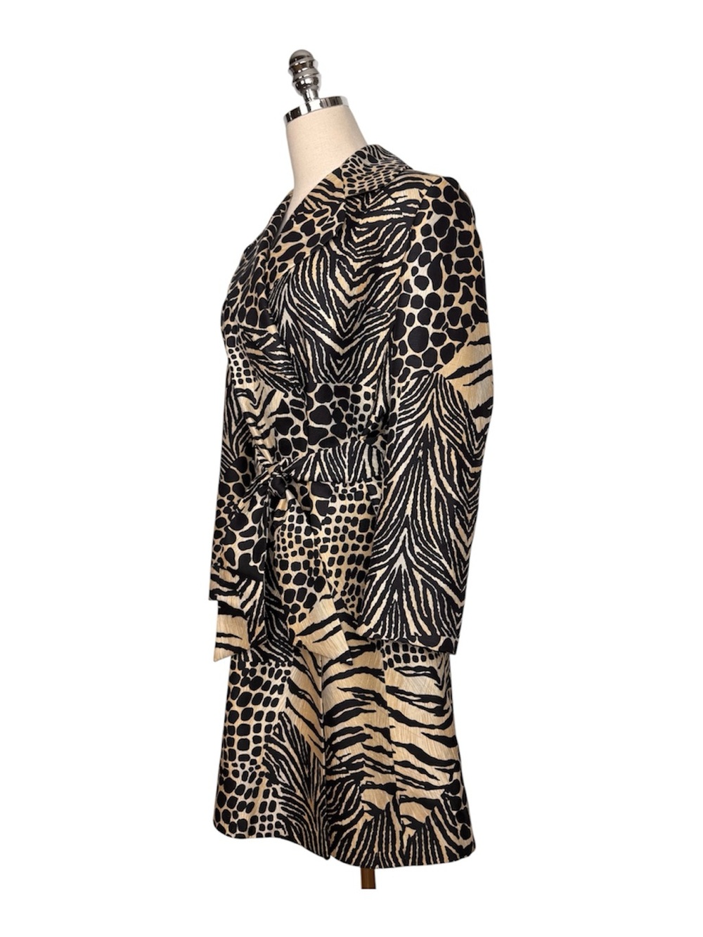 Vintage Dolce & Gabbana 100% Silk Animal Print Belted Jacket Size 42 - Picture 4 of 8